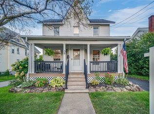 36 South Ave, Webster, NY 14580