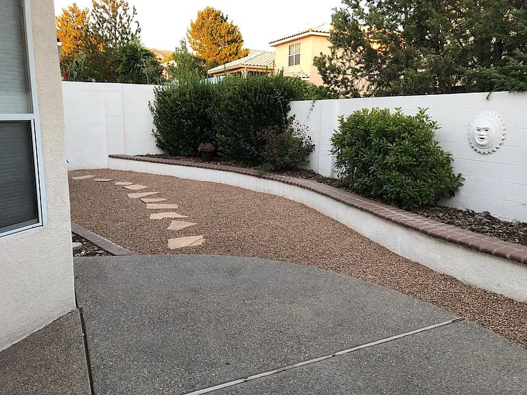 11904 Summertree Rd NE — Photo 30