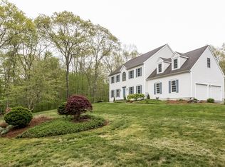 49 James Vincent Dr, Clinton, CT 06413