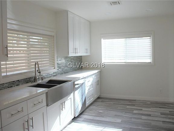 4th image of 6605 Treadway Ln