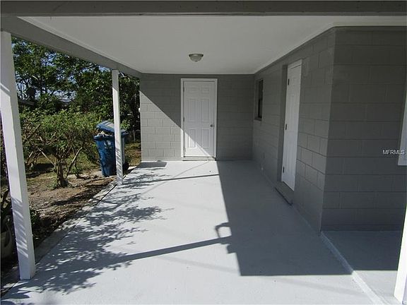 4th image of 318 N Railroad Ave