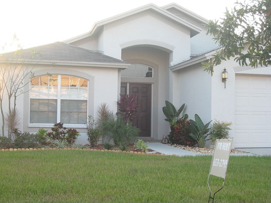 1st image of 1223 Barclay Wood Dr
