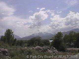2nd image of Moulton Ln #529