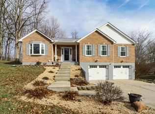 2242 Megrue Dr, Lawrenceburg, IN