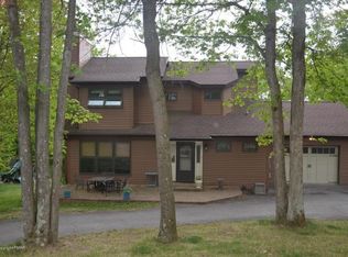 97 Alpine Dr, Jim Thorpe, PA 18229