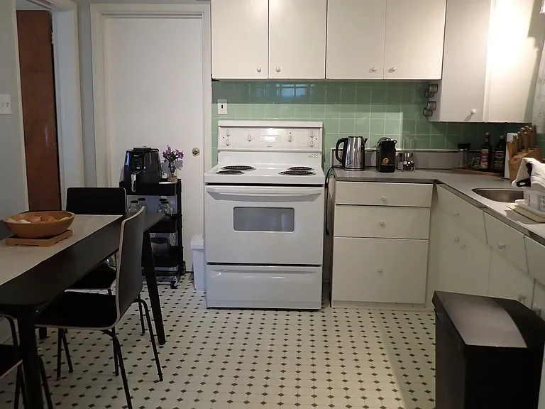 56 Perivale Cres #FRONT — Photo 7