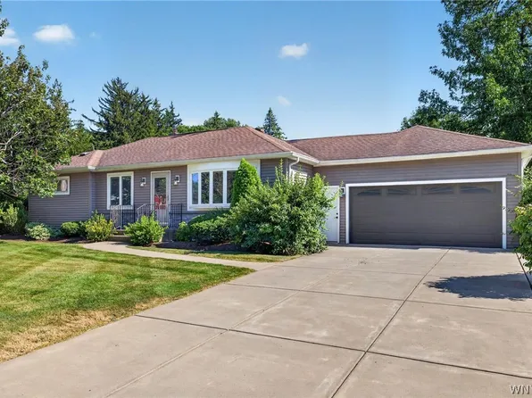 1985 Maple Rd, Williamsville, NY 14221