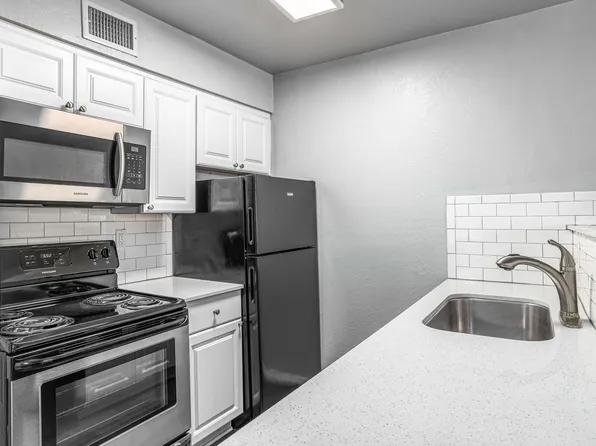 The Terraces at Lakehurst, 7908 Hemingford Ct #7914-D, Oklahoma City, OK 73120