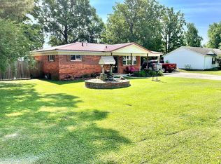 207 Magnolia Dr, Paragould, AR 72450