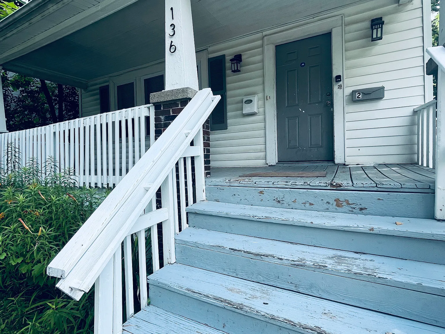 2 bed, 850 sqft, $1,150 — Photo 2