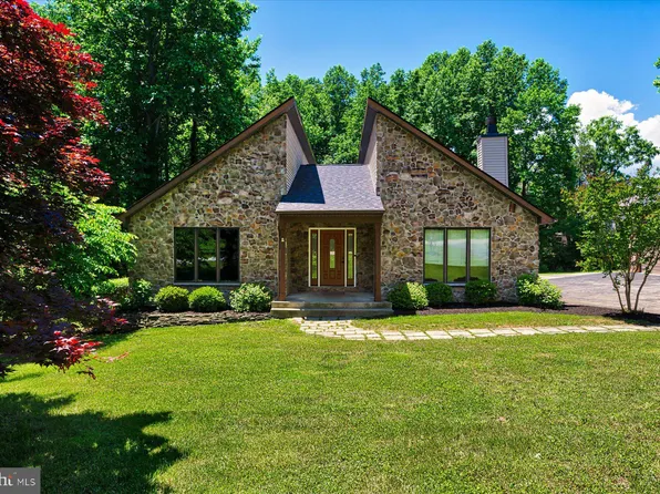3251 Holland Cliffs Rd, Huntingtown, MD 20639