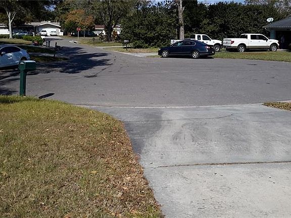 3rd image of 1620 Sierra Cir