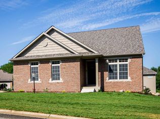 52067 Cloverleaf Dr E, South Bend, IN