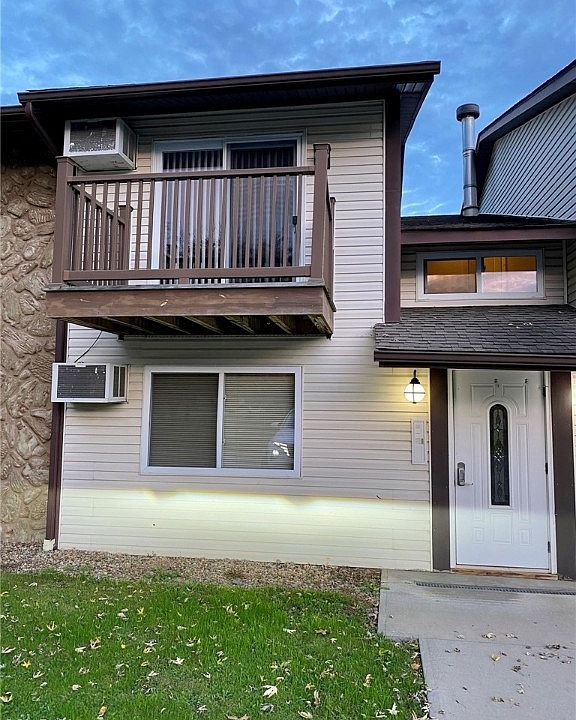 1st image of 3695 Indian Run Dr APT 8