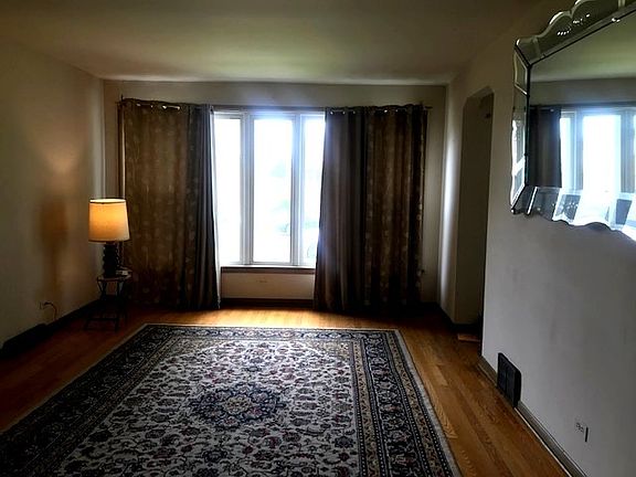 4th image of 5518 S Mayfield Ave