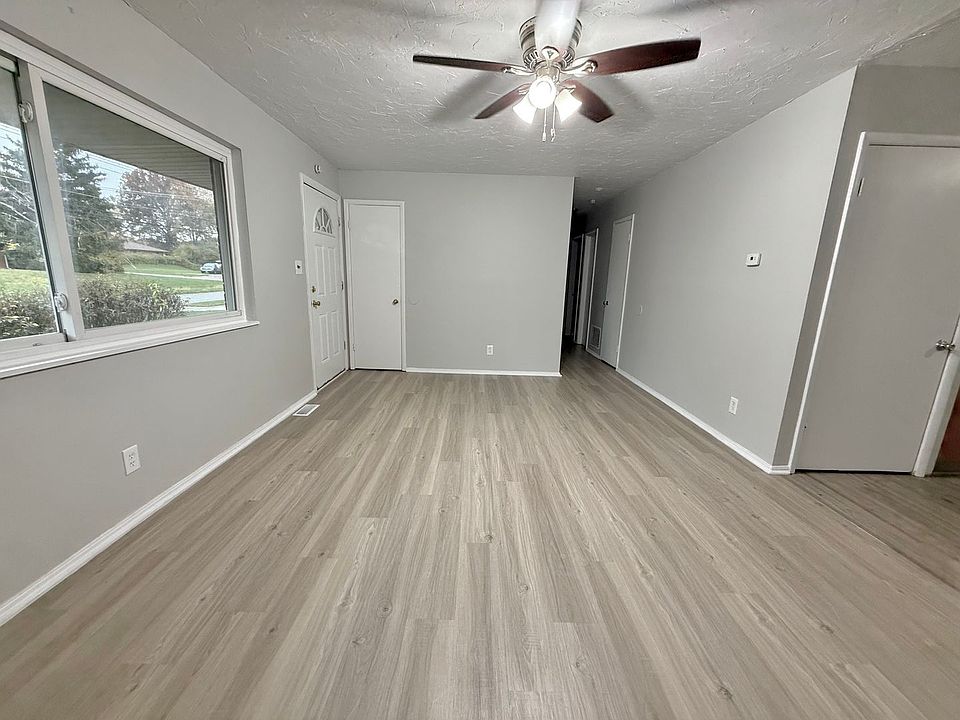 8704 Zodiac Dr, Cincinnati, OH 45231 | Zillow