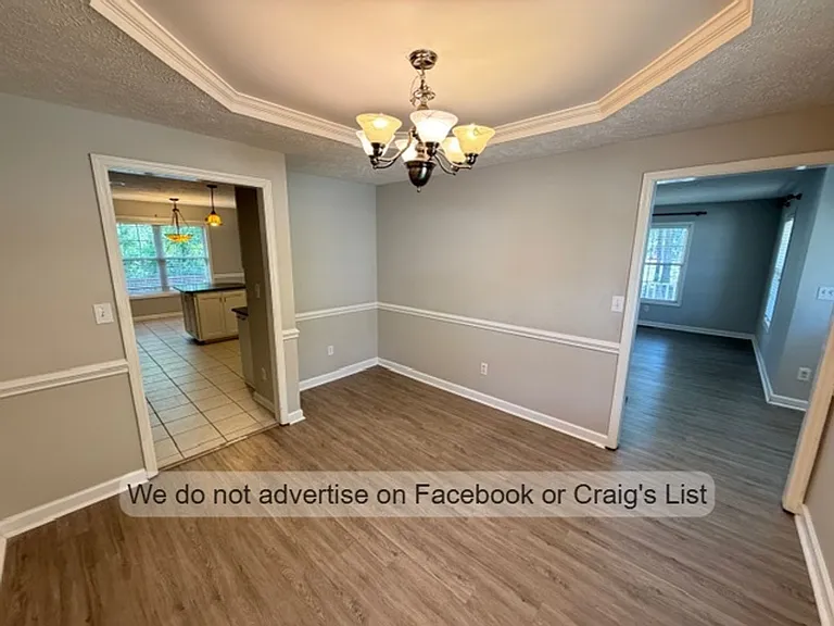 2556 Lull Water Dr — Photo 6