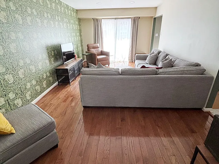 5107 Cliffhaven Dr — Photo 10