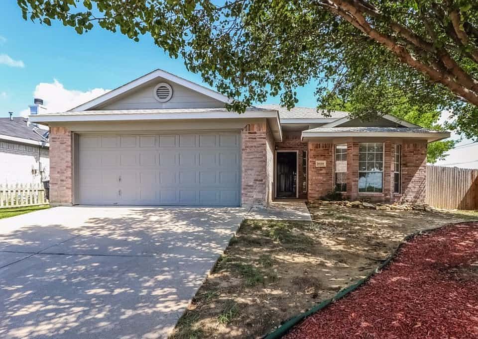 1st image of 10200 Cypress Hills Dr