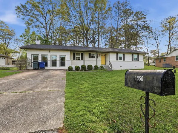 1850 Lela Ln, Chattanooga, TN 37421