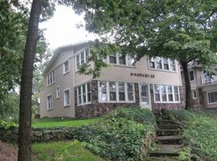 2806 E Sand Rd, Port Clinton, OH 43452