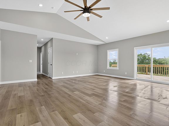 5th image of 580 Trapp Ln
