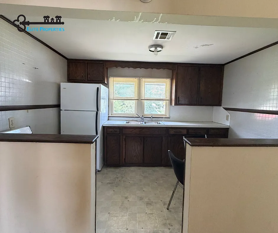2 bed, $600 — Photo 2