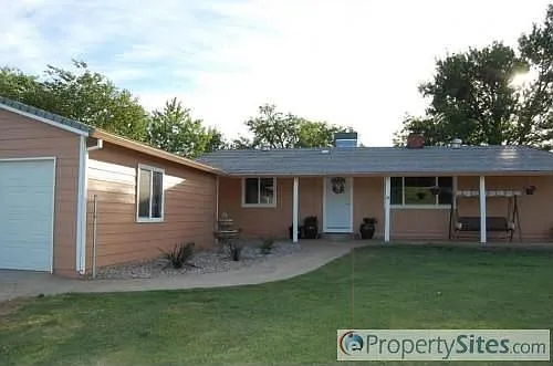 22014 Lone Tree Rd photo 1