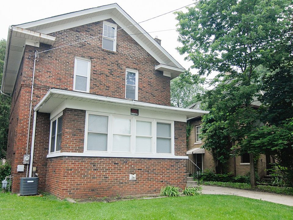 2nd image of 905 5th St