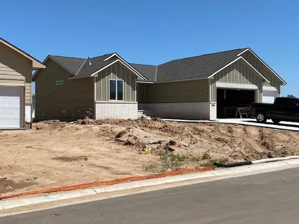 4466 N Rutgers Ct, Maize, KS 67101