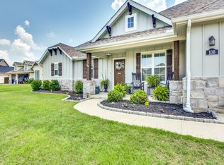 108 Kens Ct, Pilot Point, TX 76258