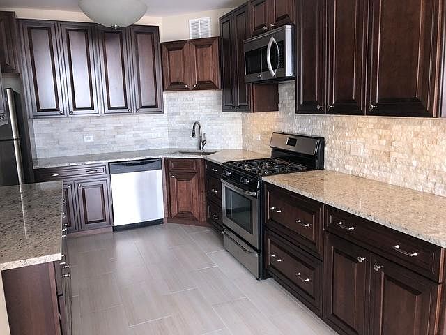 1st image of 3200 N Lake Shore Dr APT 2405