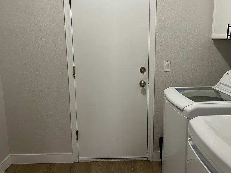 1383 W Spruce Dr — Photo 25