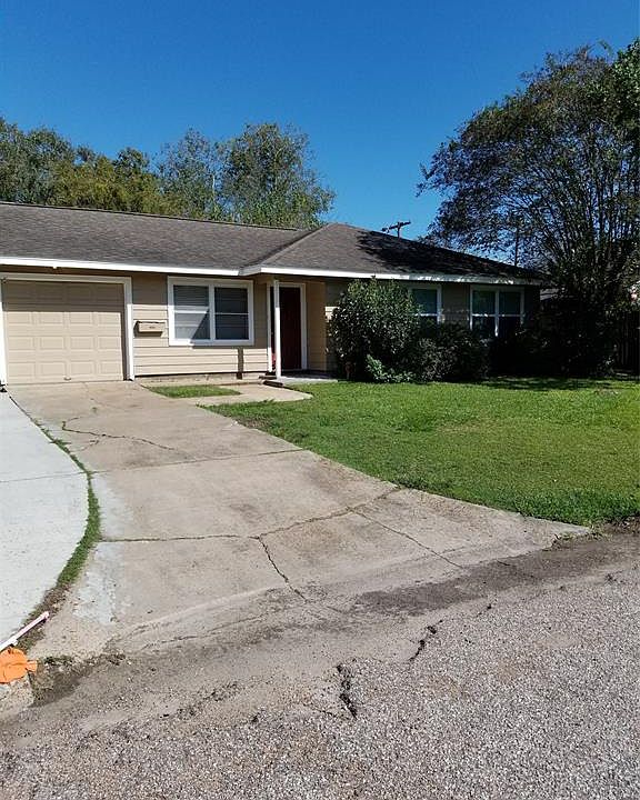 1st image of 2906 Danforth Dr