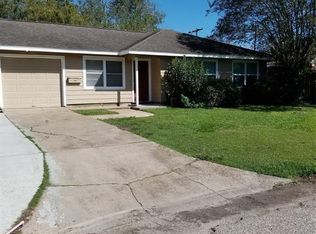 2906 Danforth Dr, Texas City, TX 77590