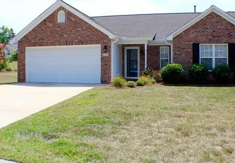 3722 Tartan Ln — Photo 1