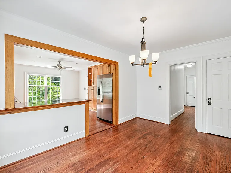 2867 Lookout Pl NE — Photo 8