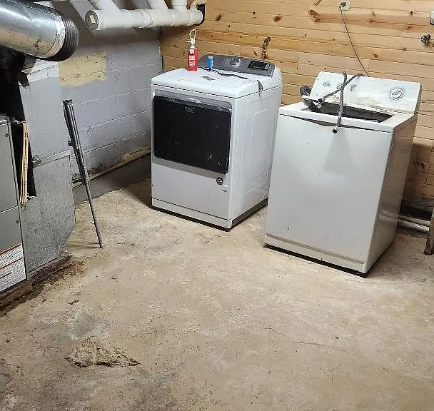 Basement with laundry.