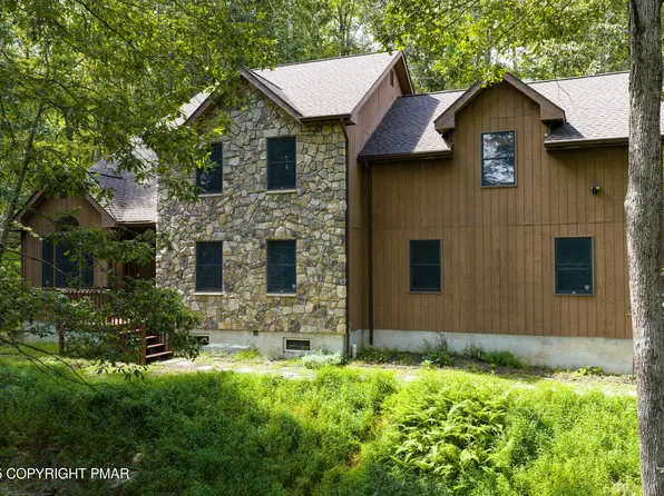 5110 Oak Ln, Canadensis, PA 18325