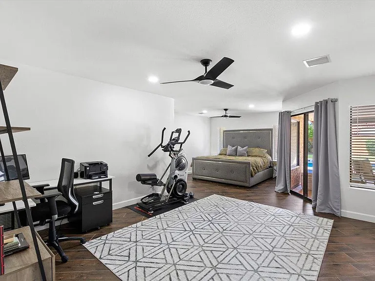 10628 E Cinnabar Ave — Photo 11