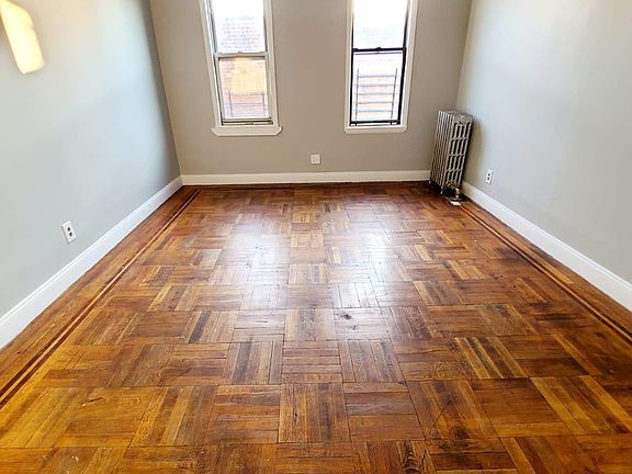 5th image of 615 Casanova St #1B