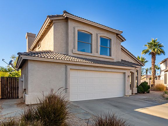 2nd image of 2456 S LYNCH --