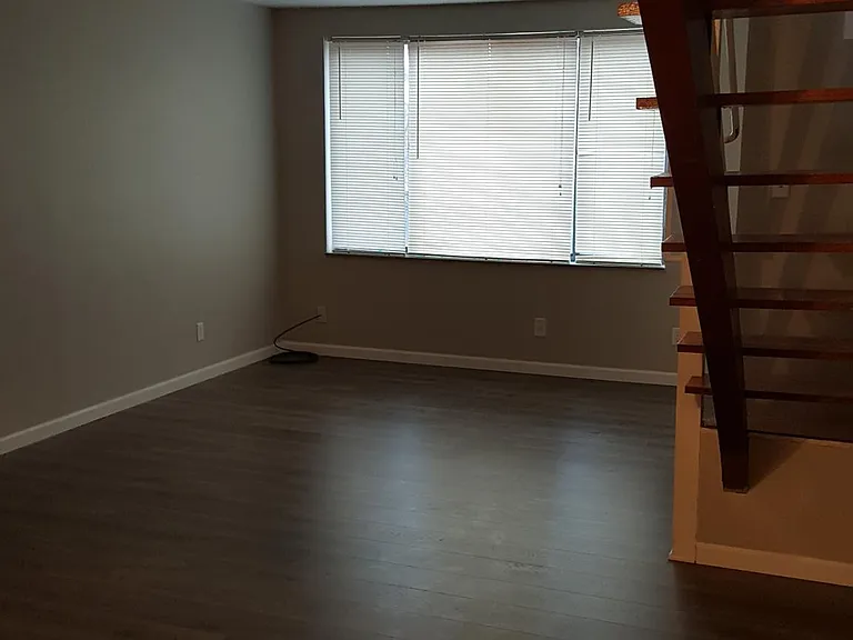 7175 Weil Ave — Photo 6