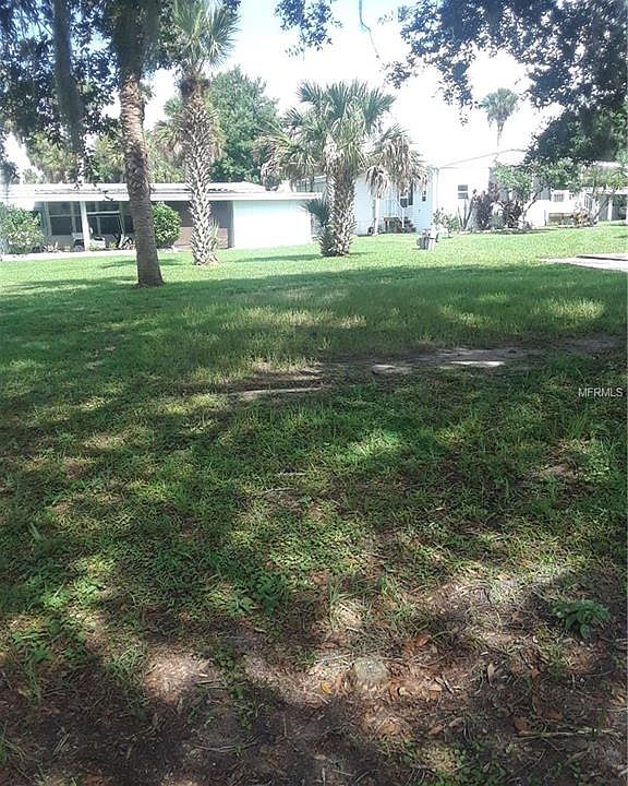 1st image of 93 Country Gardens Dr