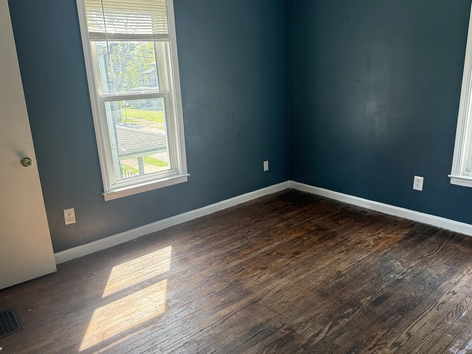 230 Hallock Street - 1 — Photo 3