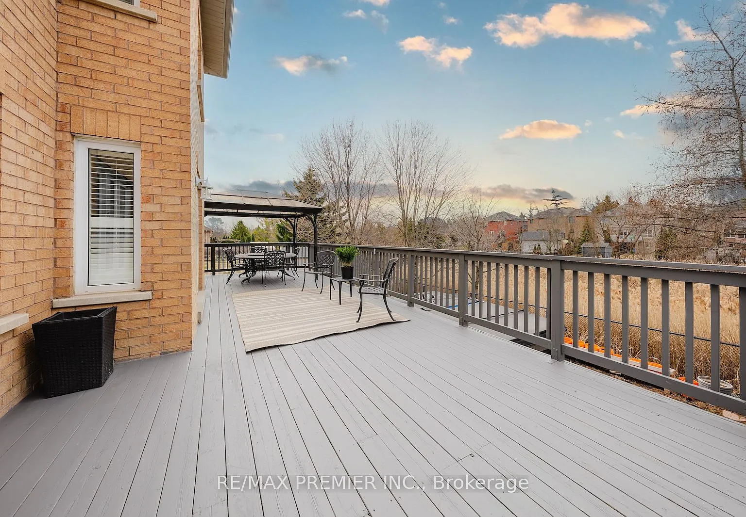 4 bed, $4,975 — Photo 2