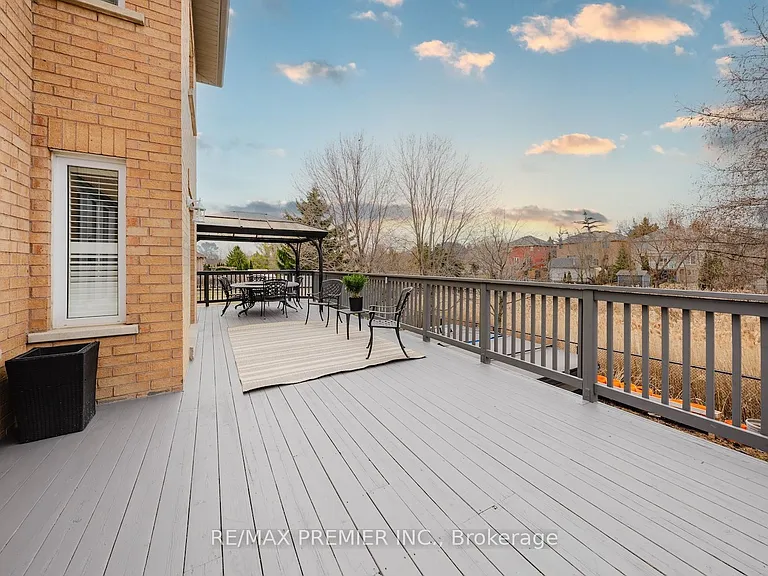 16 Saint Michele Pl #UPPER — Photo 22