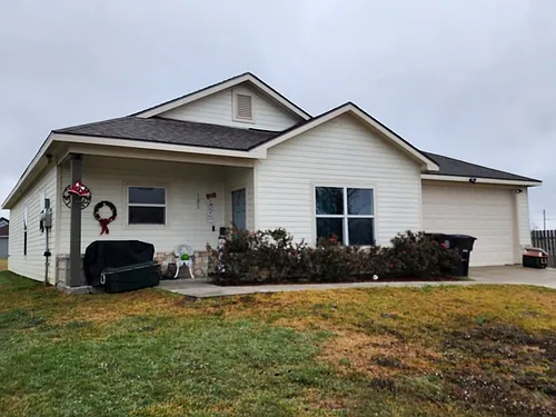 105 Macaw Ave Photo 1
