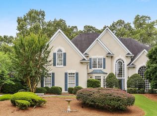 800 Club Chase Ln, Roswell, GA 30076