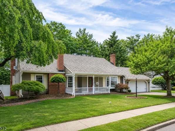 15 Congress Rd, Emerson Boro, NJ 07630